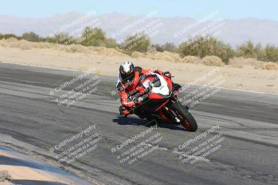 media/Dec-01-2025-Moto Forza (Mon) [[2daa91e15f]]/2-Intermediate Group/Session 4 (Turn 10 Inside)/